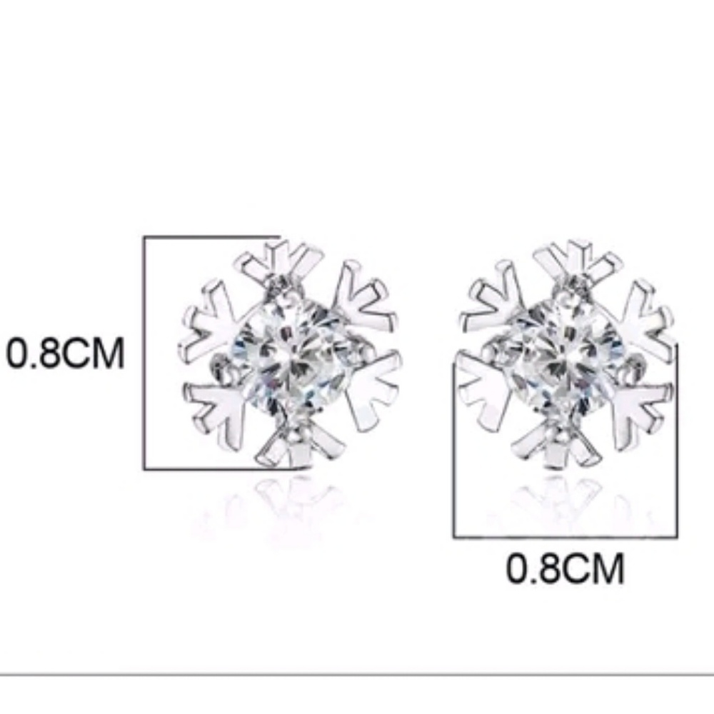 .925 Silver Zircon Snowflake Studs Simple Gift - Picture 5 of 6